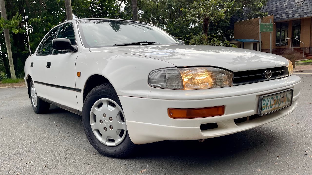 1997 Toyota Camry 200i Start-up and Tour (High Mileage Hero)