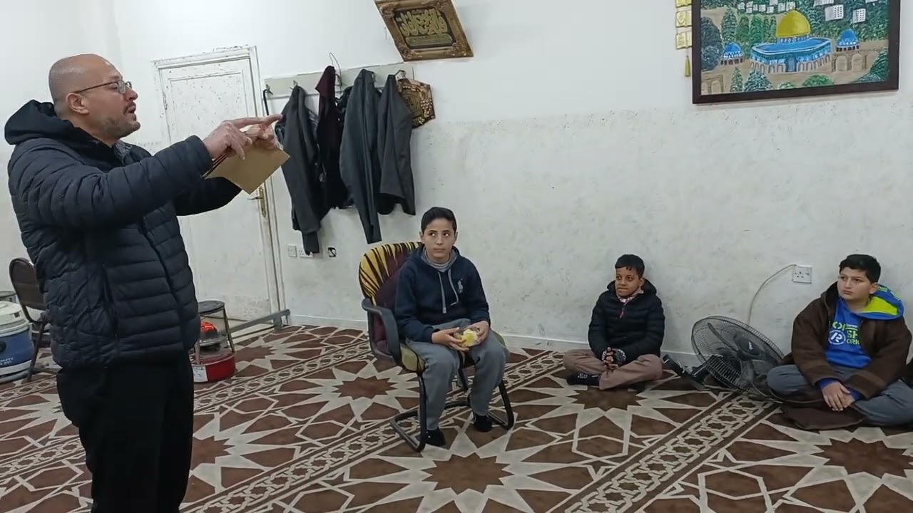 عرض توضيحي حول المسجد الاقصى و مسابقة ثقافية في مصلى  مدرسة محمد اقبال الاساسية
