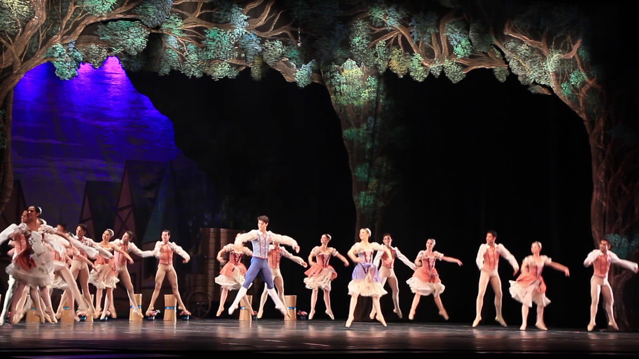 Balé Clássico de Repertório   Adriana Assaf   Coreografia La Fille Mal Gardeé