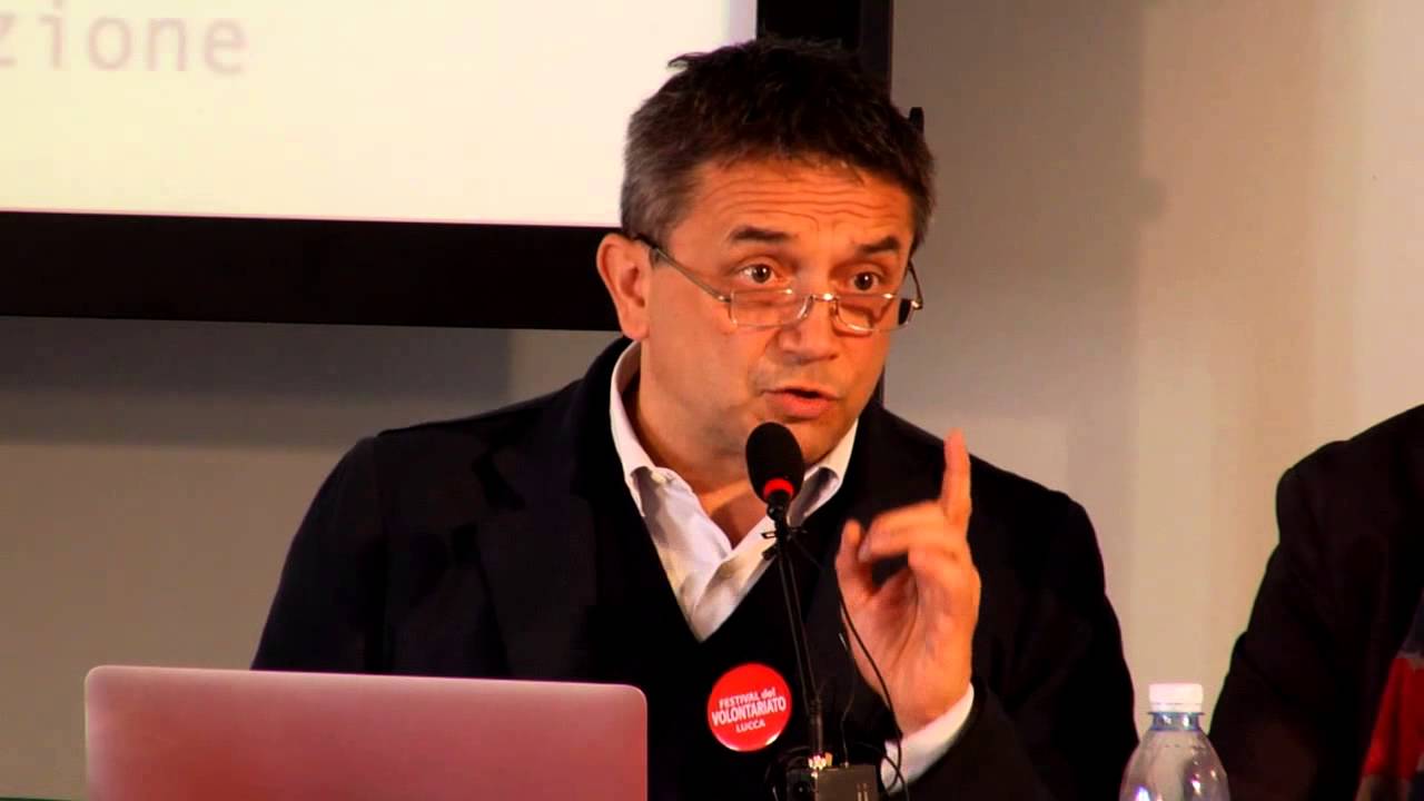 #SocialProCiv 2 - Comunicare l'emergenza: buone prassi. Luca Calzolari e Gianluca Testa