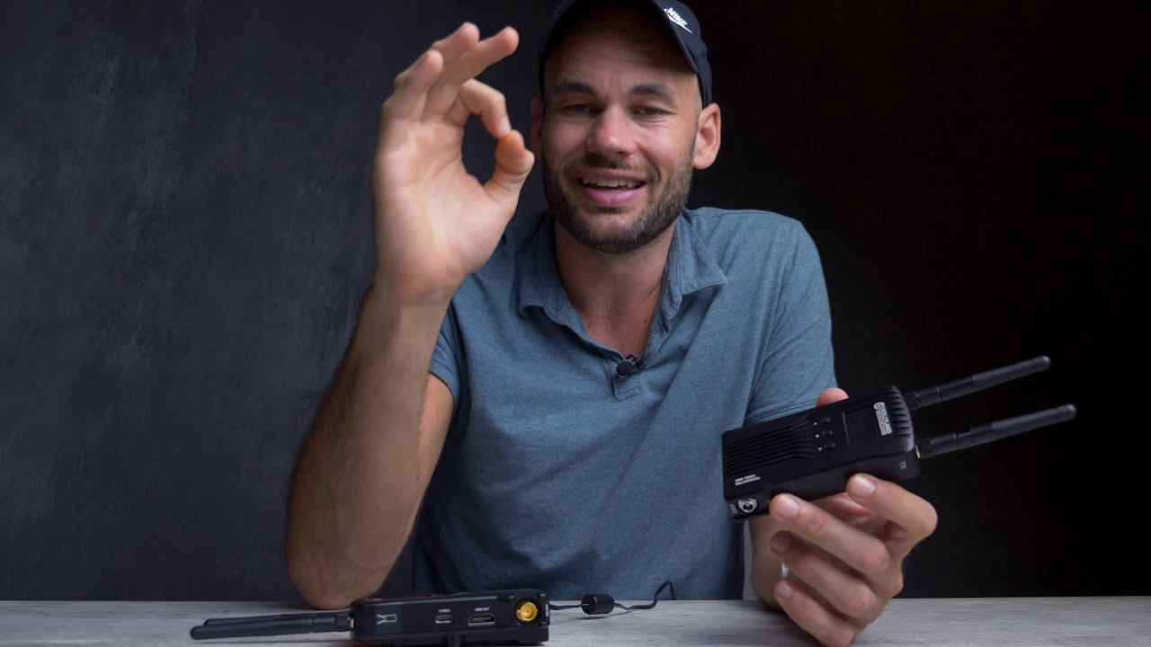 How To Send HDMI Video Signal Wirelessly (Hollyland Mars 400S Review)