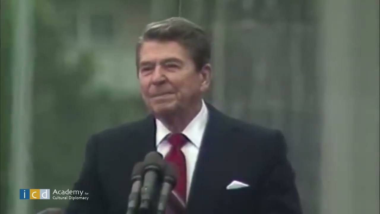 Tear down this wall! - Ronald Reagan Visit to Berlin, June, 12th, 1987