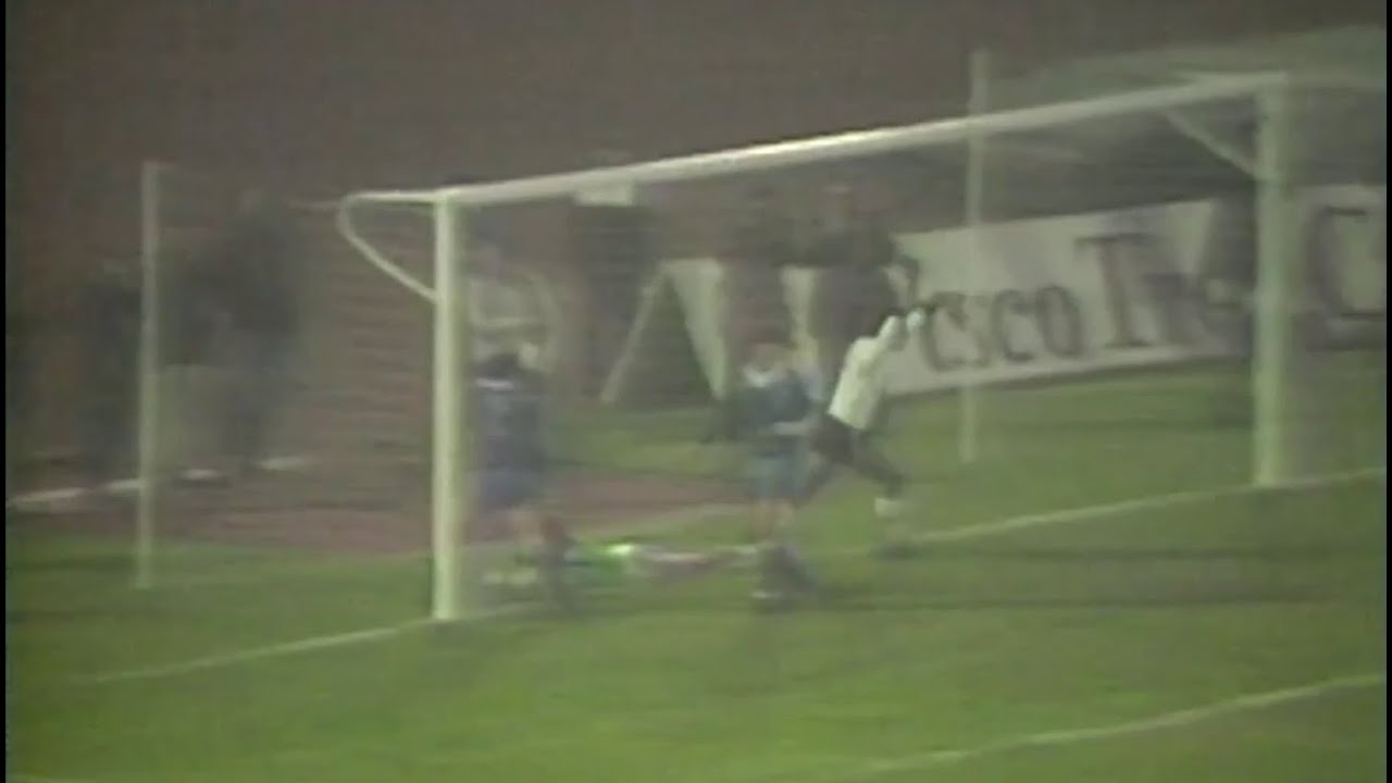 Colo-Colo 2 x 1 Naval [Campeonato Nacional 1985]