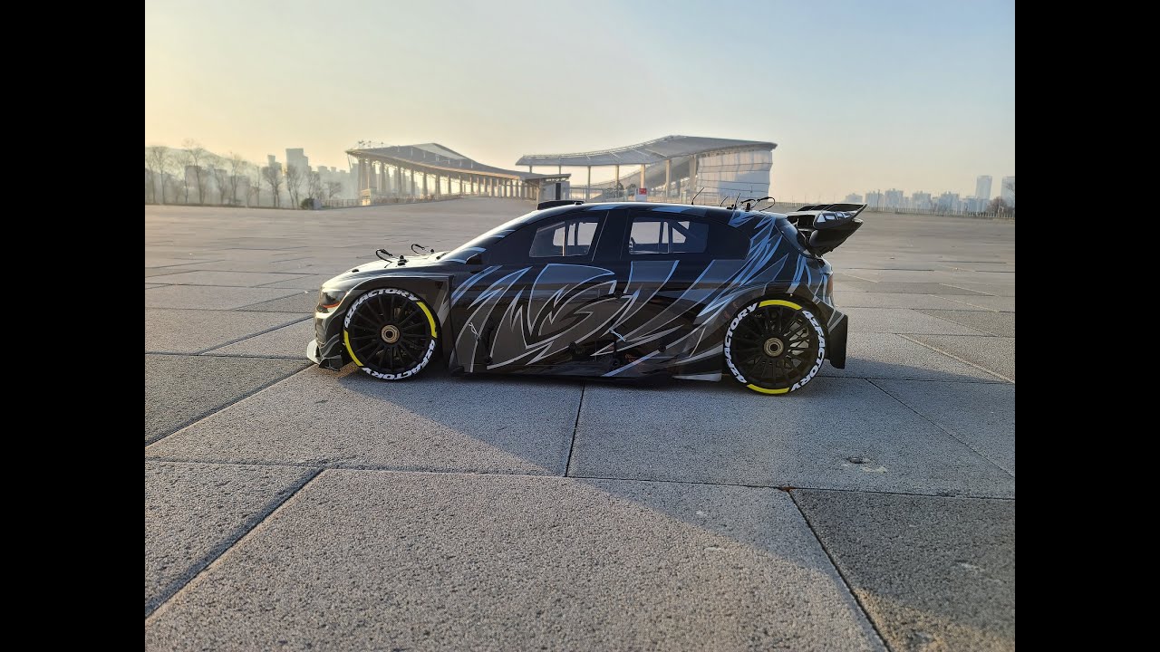 MCD RACING 1/5 RC MCD XR5 MAX ULTIMATE SHORT VERSION VIDEO