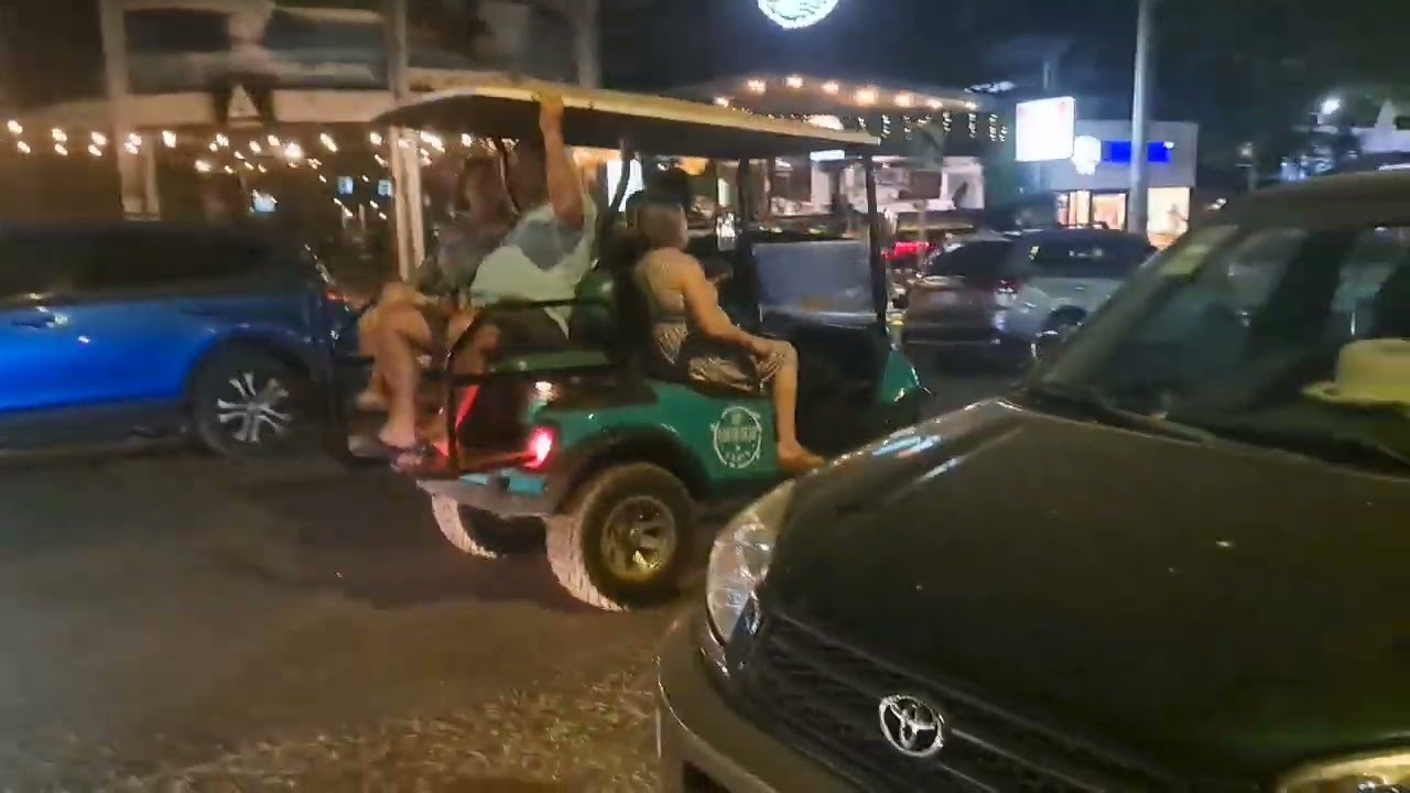 Golf cart Tamarindo night time ride with Diego 