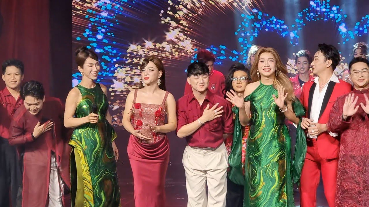 25/1/2026 mở màn team đi show hứa hẹn quay lại sân khấu sau 1 tiếng  