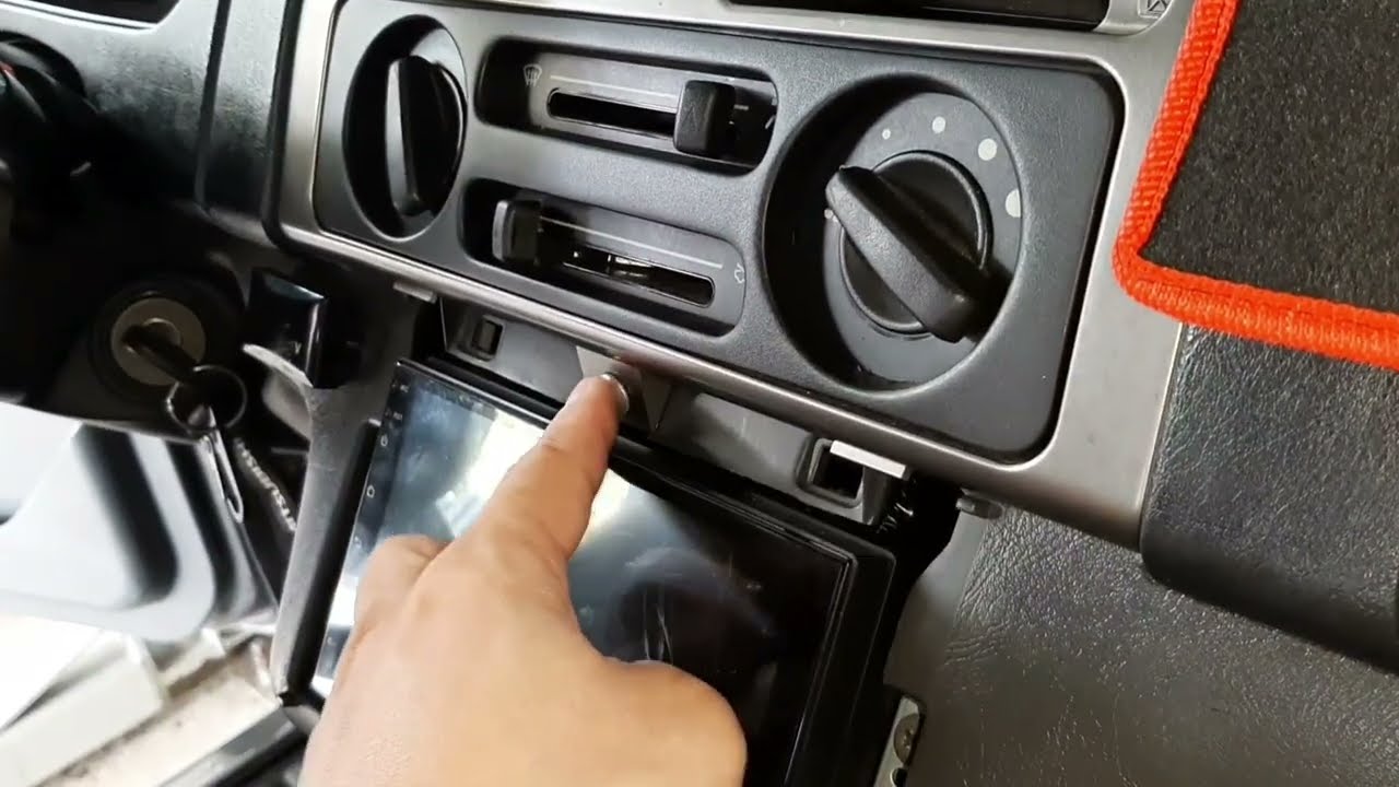 Thermostat replacement for car aircon Mitsubishi Adventure part 2