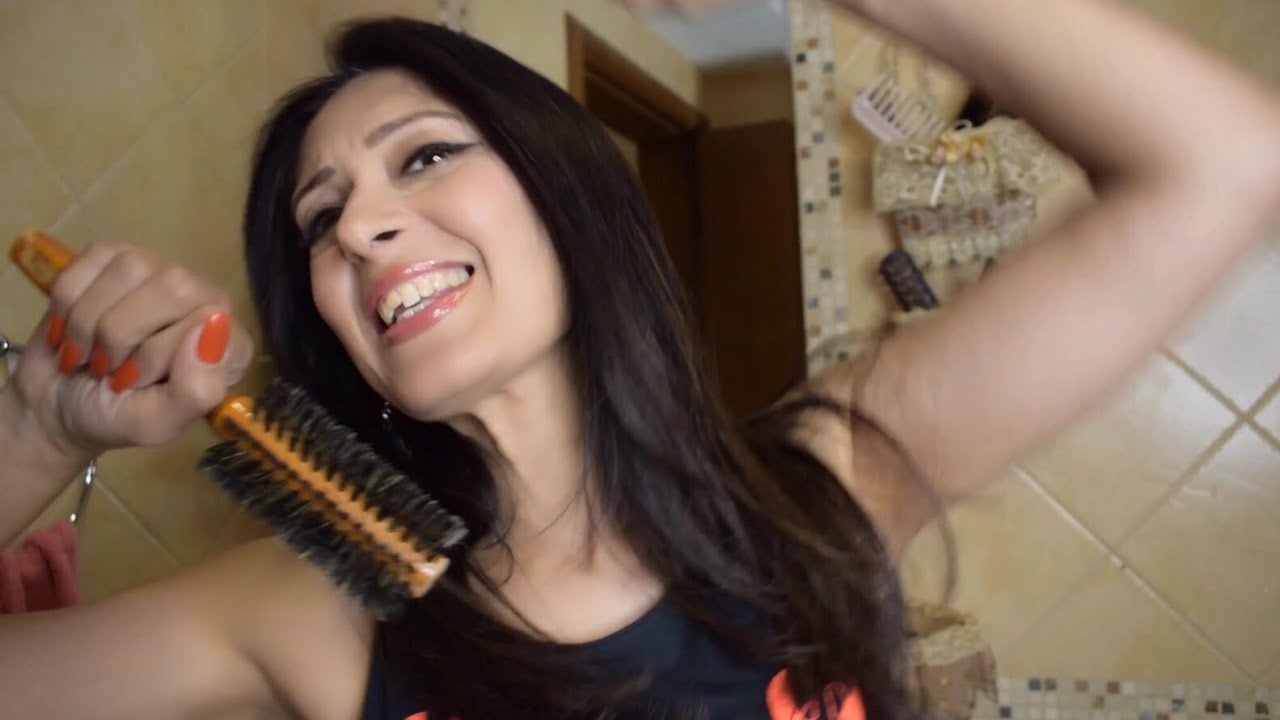 How To Get Thicker Hair In 10 Minutes