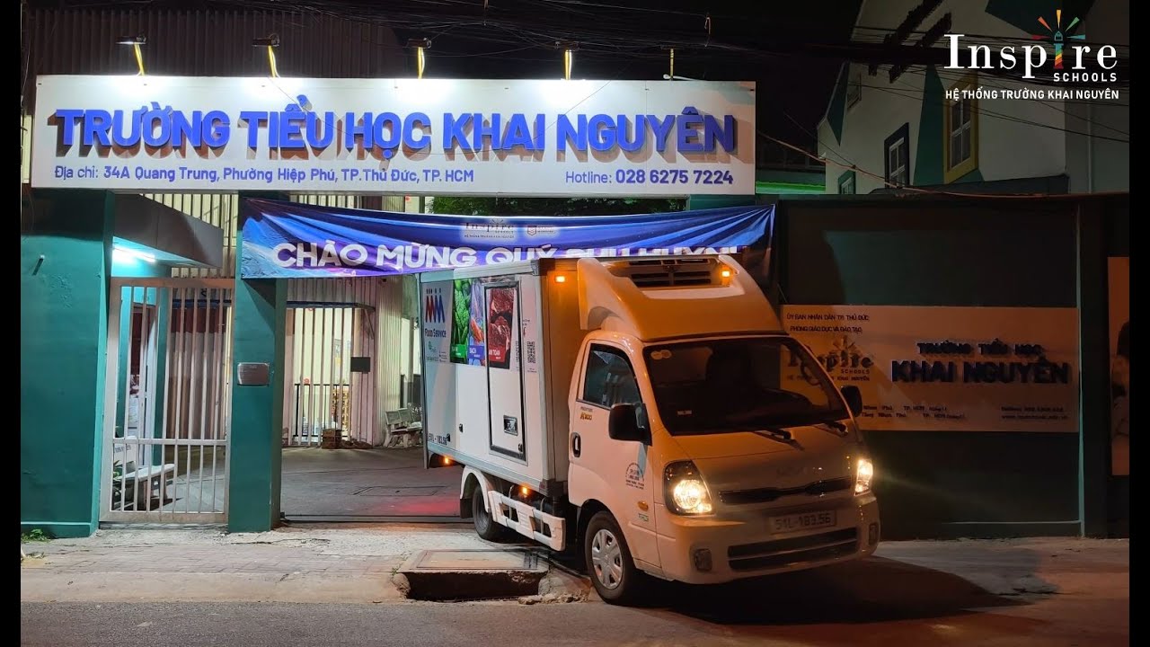BẾP TRƯỜNG CŨNG NHƯ BẾP NHÀ: NỖ LỰC TẬN TÂM TRONG TỪNG KHAY CƠM