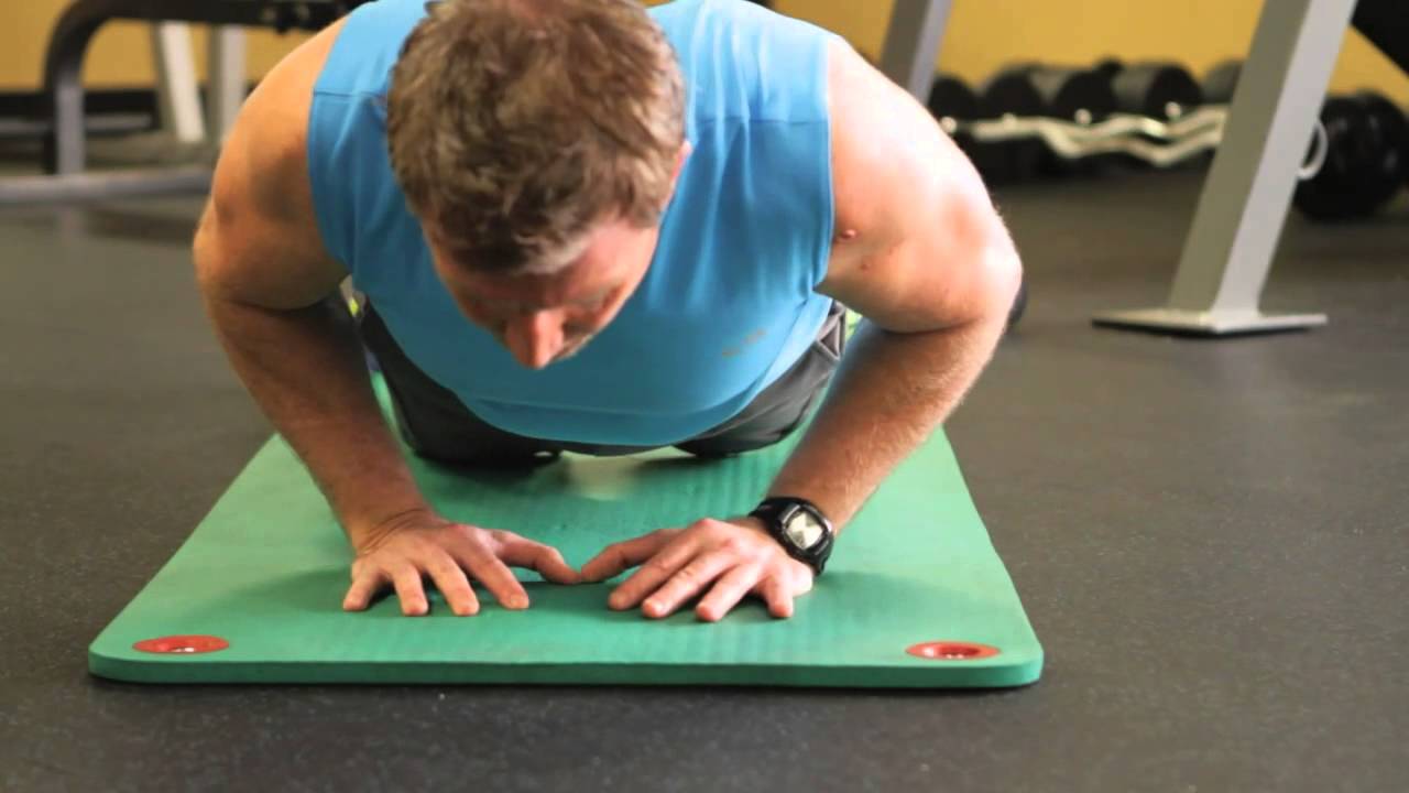 How to Build Muscle on the Lower Part of Tricep, Right Above the Elbow