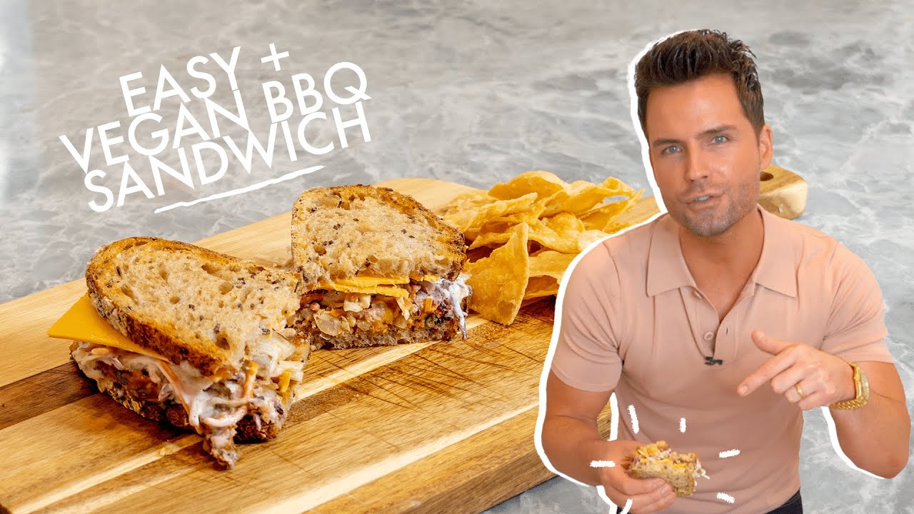 Easy VEGAN BBQ Chickpea Sandwich!