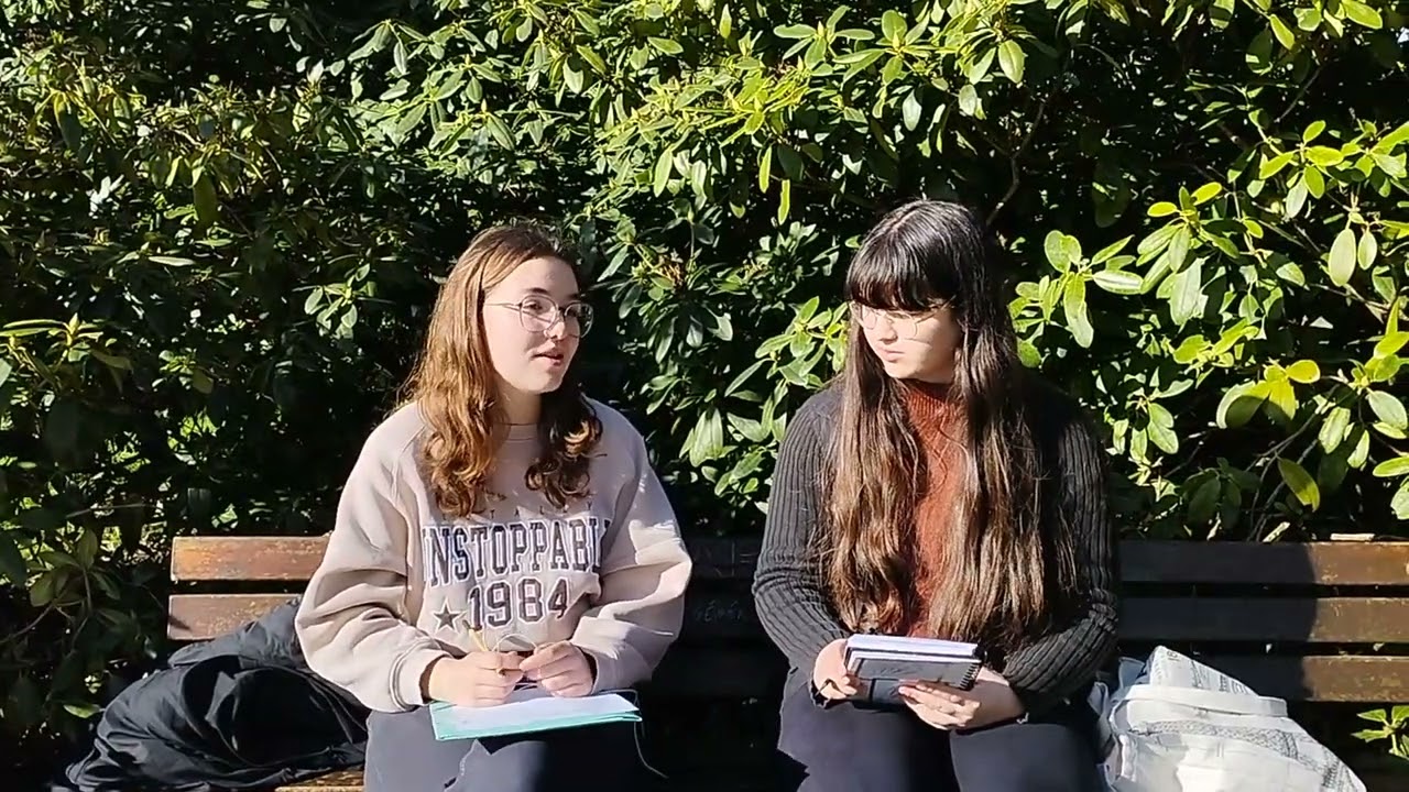 La page blanche par Daphné Lobo, Lucile Pavy et Clémence Corvez.