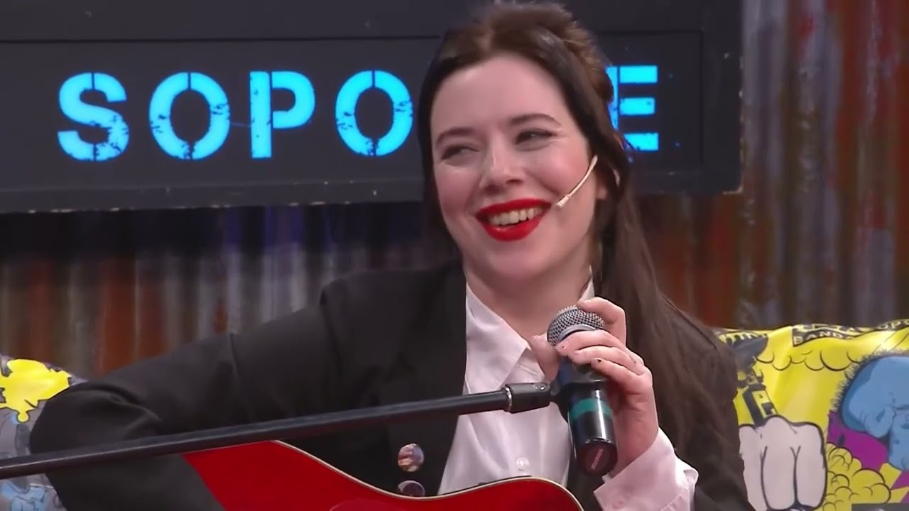 Natasha Doe en Banda Soporte // Entrevista Completa + Acústico En Vivo