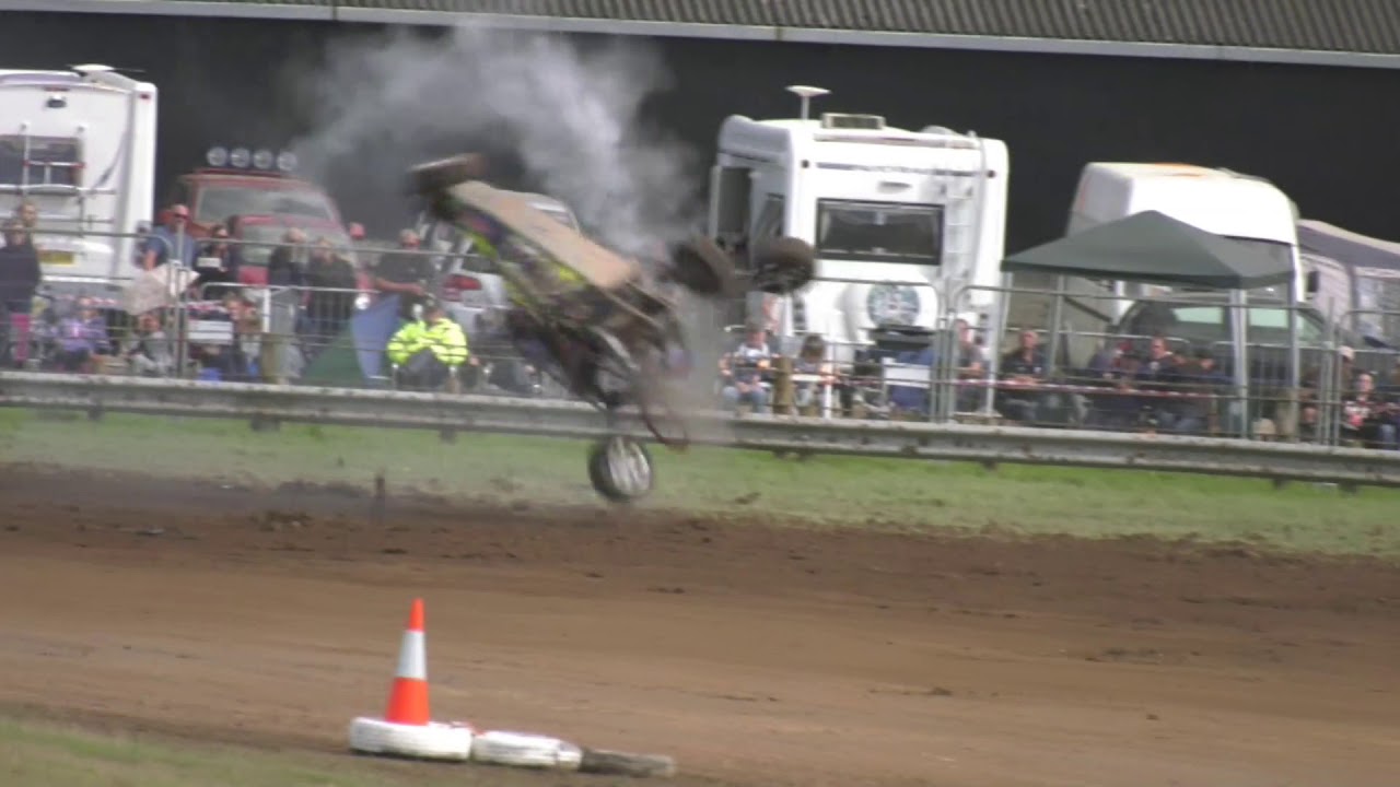 DIRT DEVILS 13