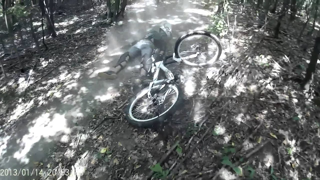 J&aacute;nos-hegy DH Crash compilation 1