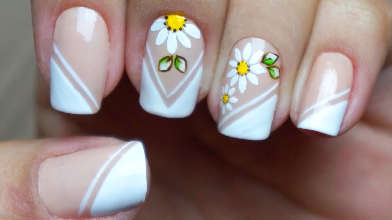Unhas Francesinha Decoradas com Flor
