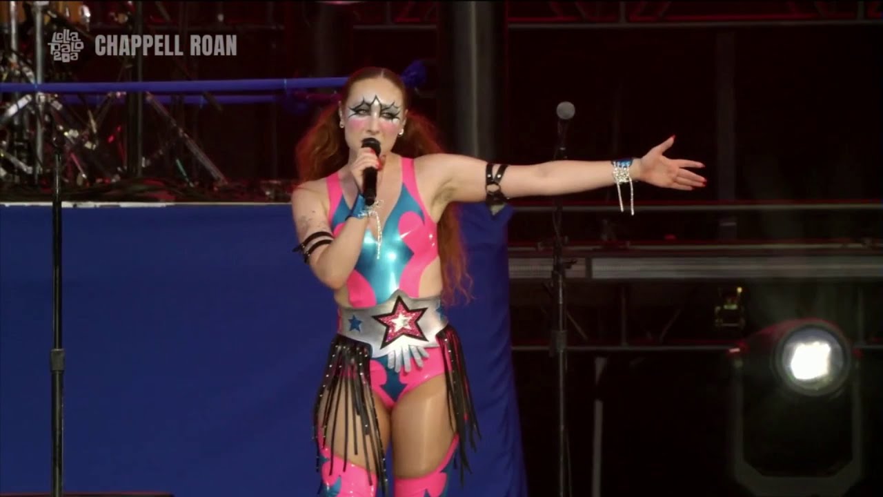 Chappell Roan - Red Wine Supernova (Lollapalooza 2024 Performance)
