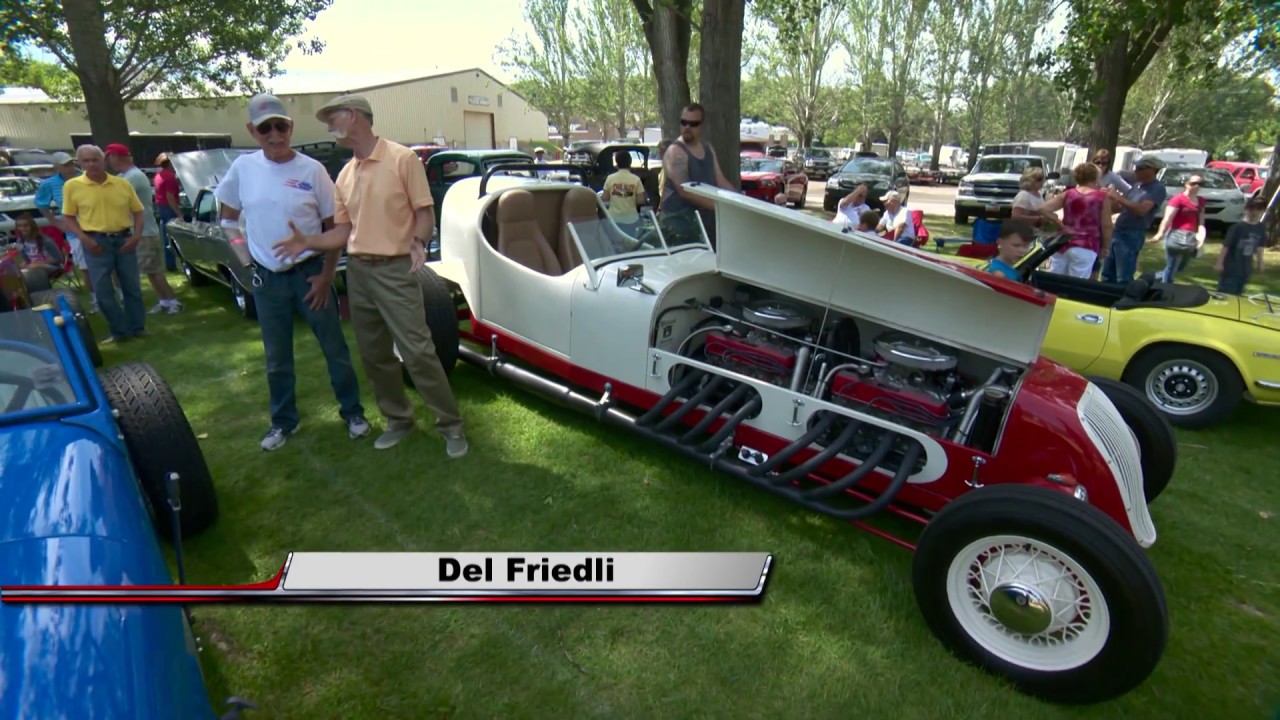 Twin Engine Hot Rod and Dave Kindig Built Chevy Truck