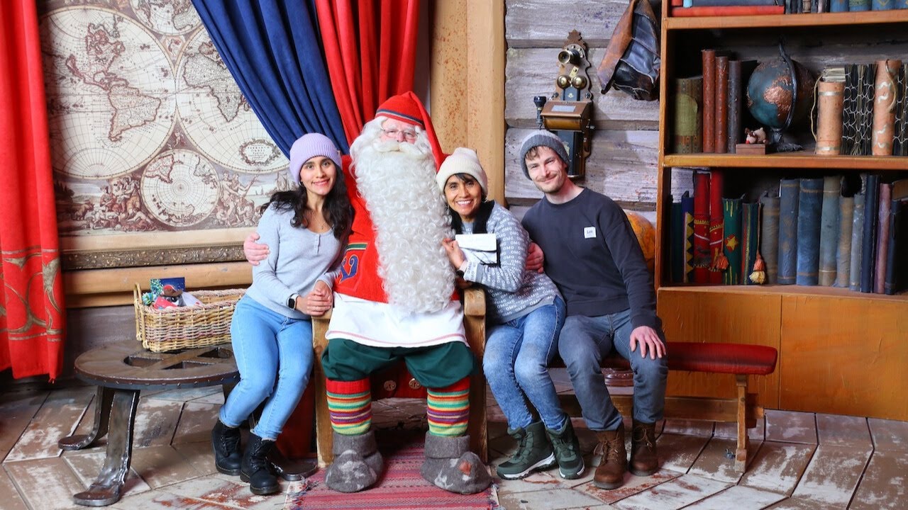 👉 La VERDAD sobre la Aldea de Papá Noel 😳🎅 | Finlandia 🇫🇮