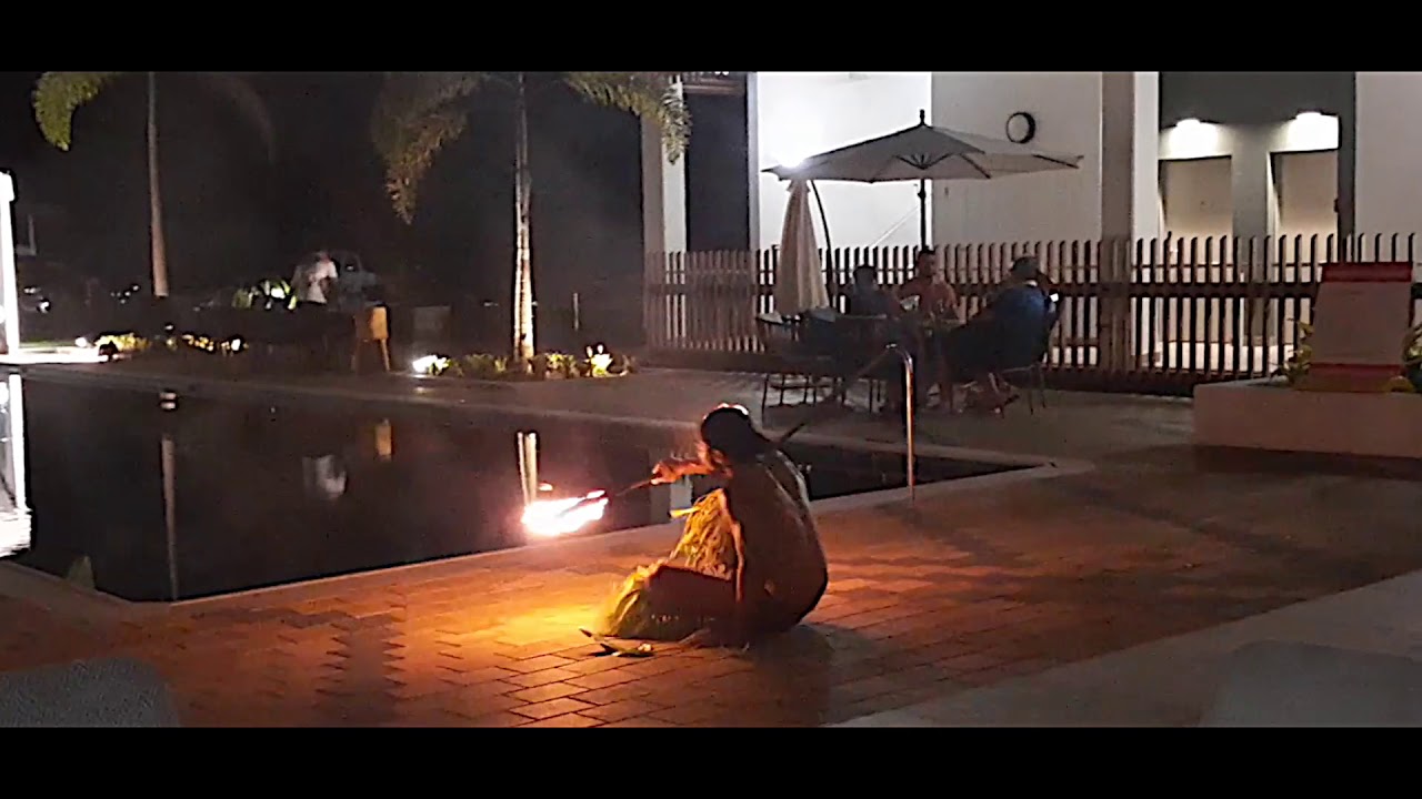 TASI AND ALII - AILAO AFI / FIRE-KNIFE DANCE