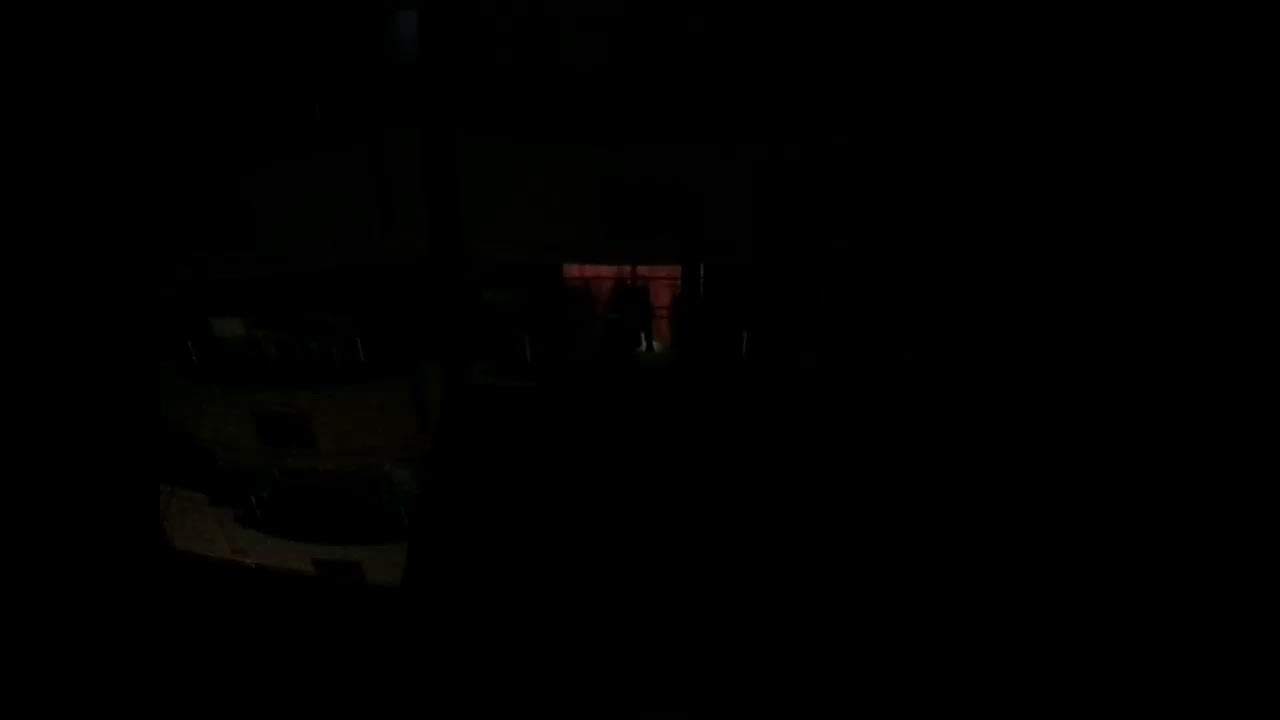 トリチューブ (BirdTube)