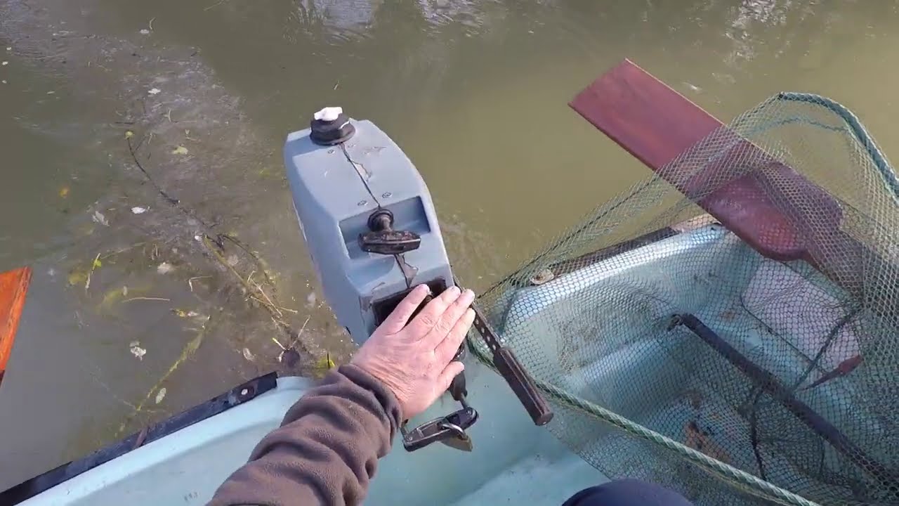 20  ÉVES CSÓNAKMOTOR HIDEG INDÍTÁSA ,TÖRÉS BEMUTATÁSA...FHD