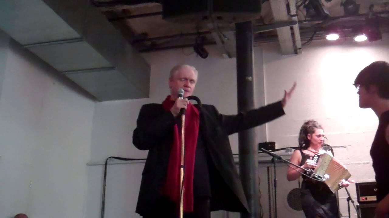 KIM FOWLEY Live in Nantes 2012-  Captain Beefheart is dead ( feat Charlemagne Palestine )