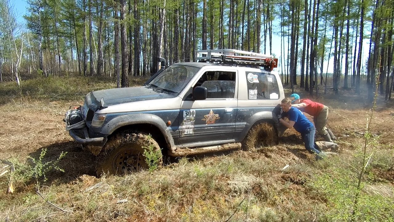 Off-Road по БОЛОТУ! Land Cruiser 80, Pajero 2, Нива. Карповские пороги - Никишиха. Часть 1