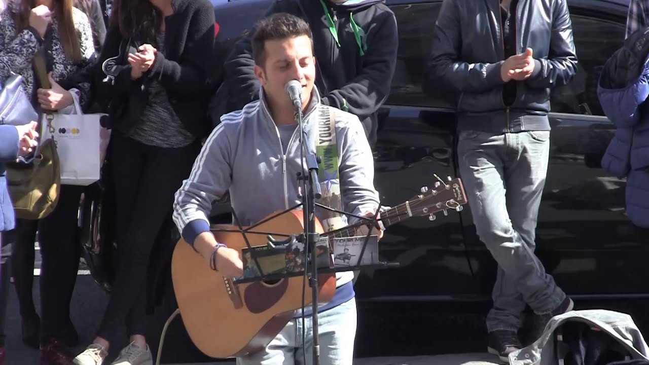 Youri Menna medley en italien & La Vie En Rose - Edith Piaf