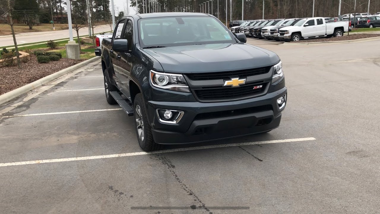 2019 Chevrolet Colorado Z71 Walkaround  Review and Features