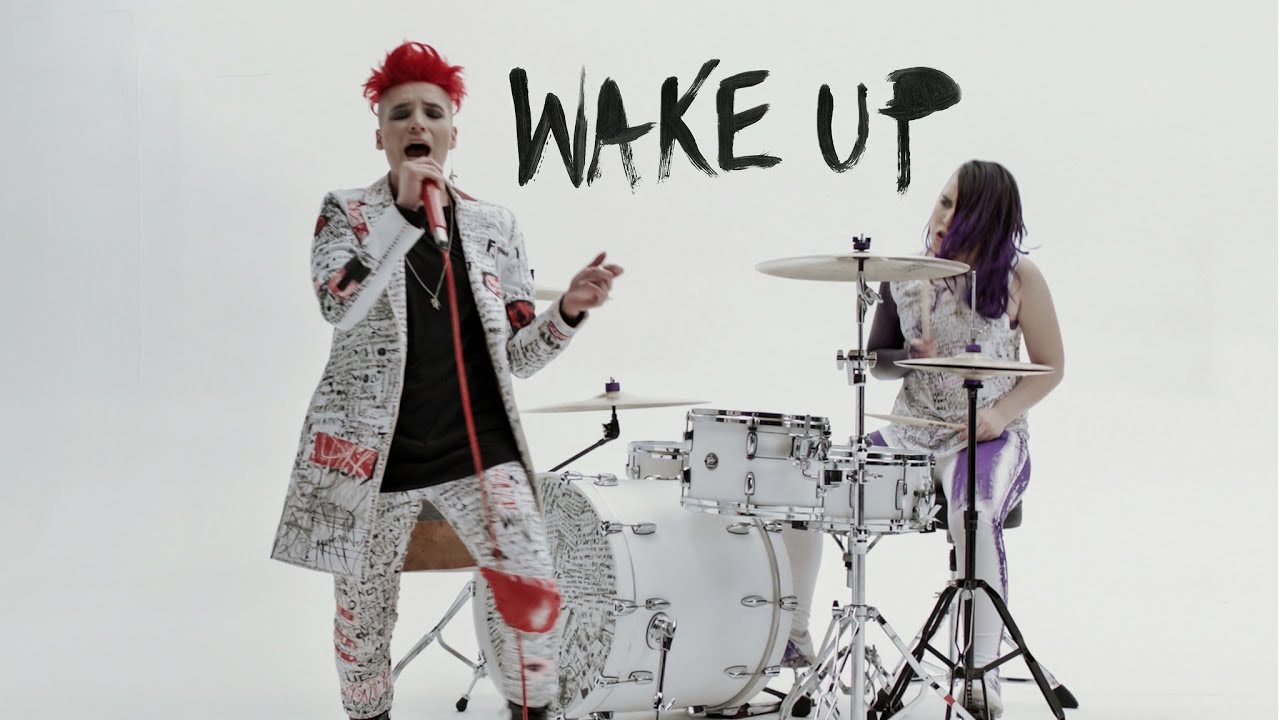 Frank's White Canvas - Wake Up [Official Video]