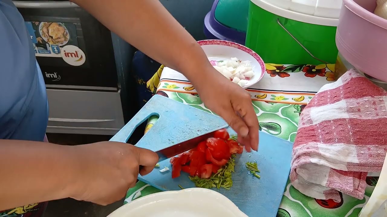 DESPUES DE MUCHO TIEMPO LES COSINO EN CASA 