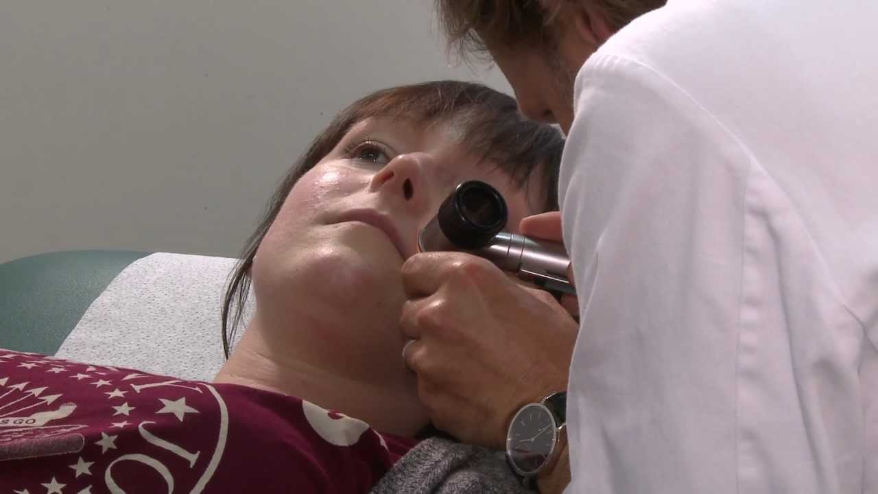 Anhaltende Gesichtsrötung, rote Wangen oder rote Nase? - Rosacea eine häufige Hautkrankheit