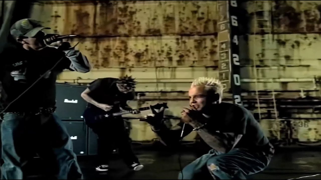 Crazy Town - Drowning - FHD (Video) 2002