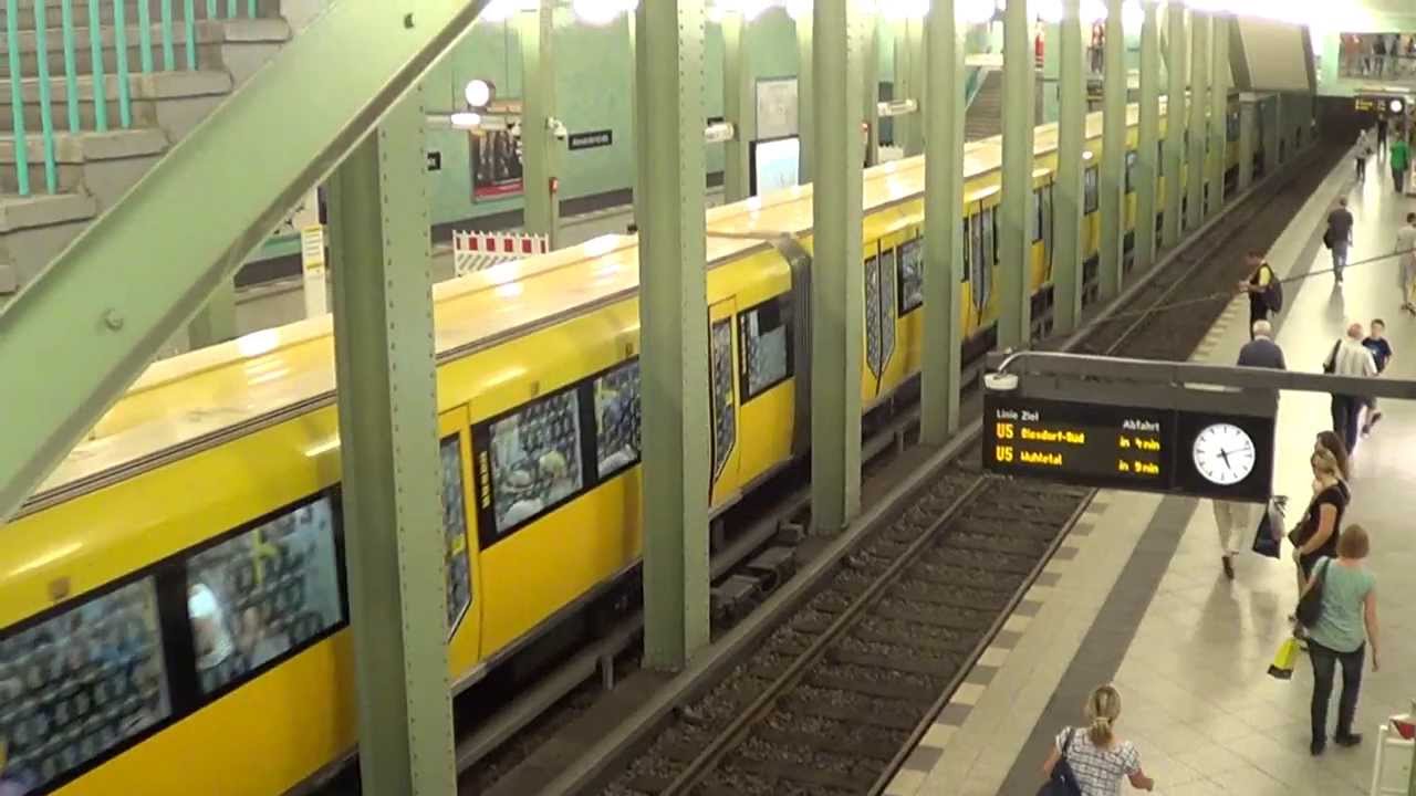 U-Bahn Berlin - U-Bahnhof Alexanderplatz U5 [HD 1080p]