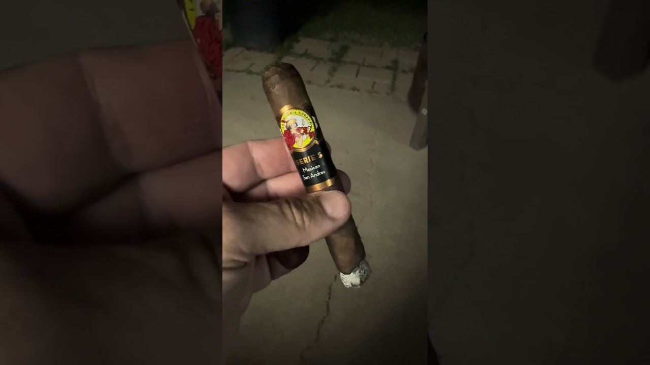 La Gloria Cubana Serie S Mexican San Andres Robusto Delicious Stick !