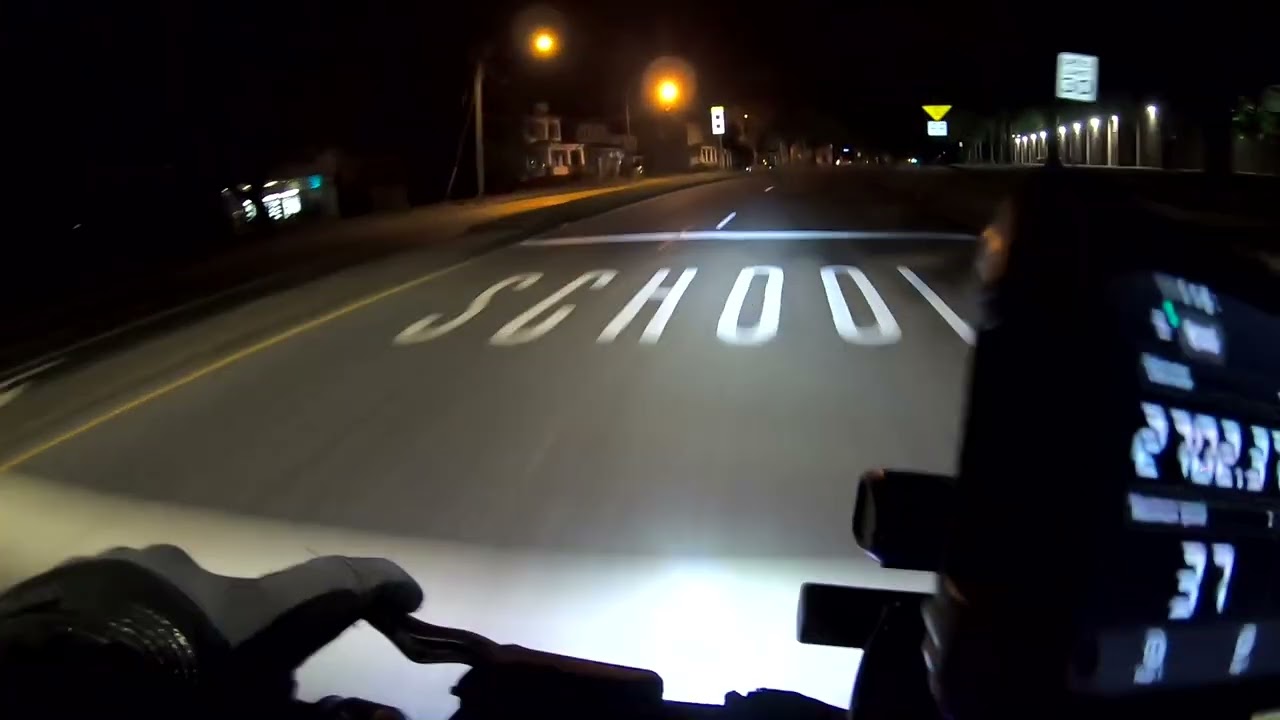 Riding my Nanrobot D6+ to work 3