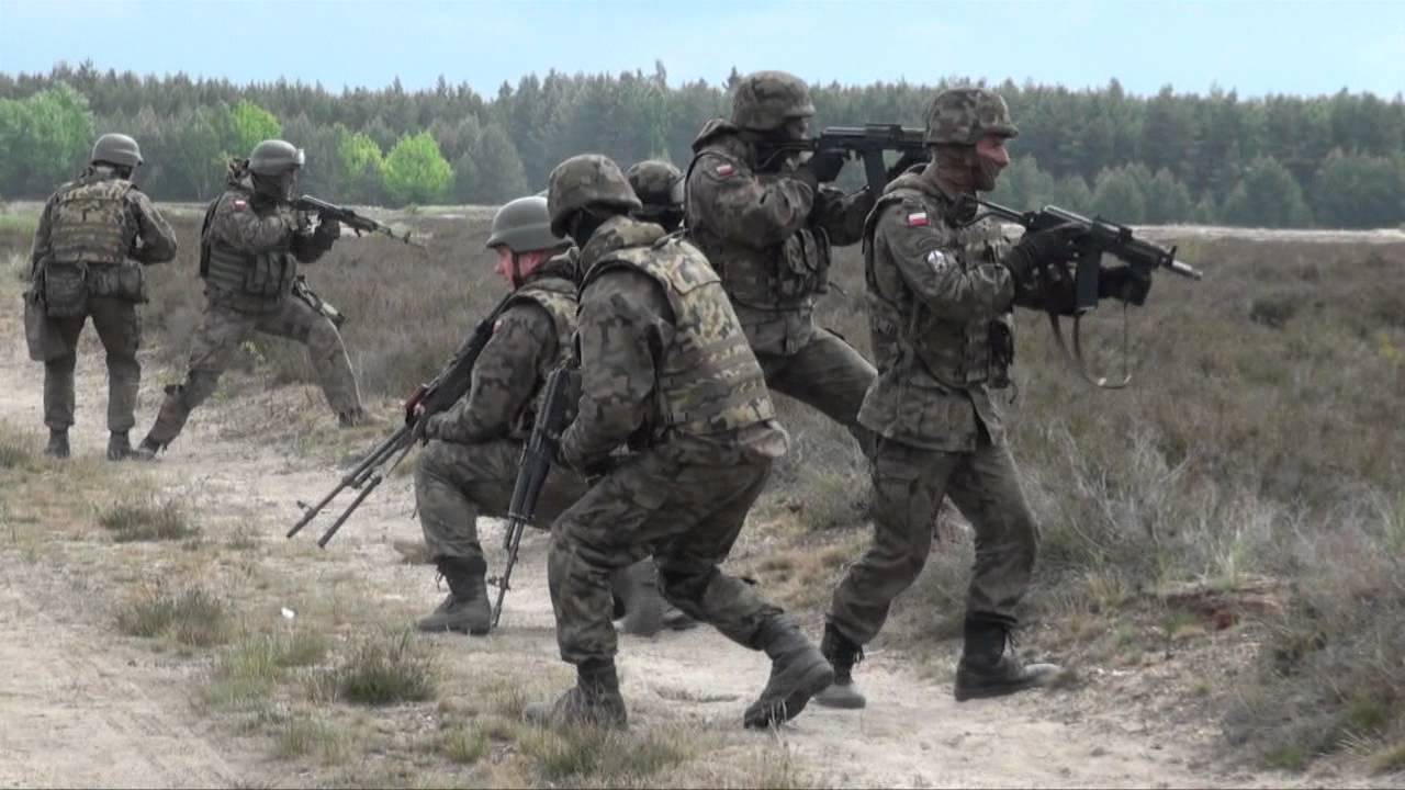 Ostre strzelanie batalionu manewrowego WGBUE.