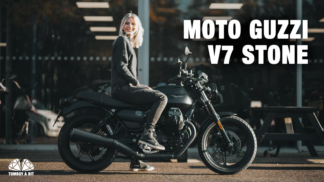Moto Guzzi V7 Stone