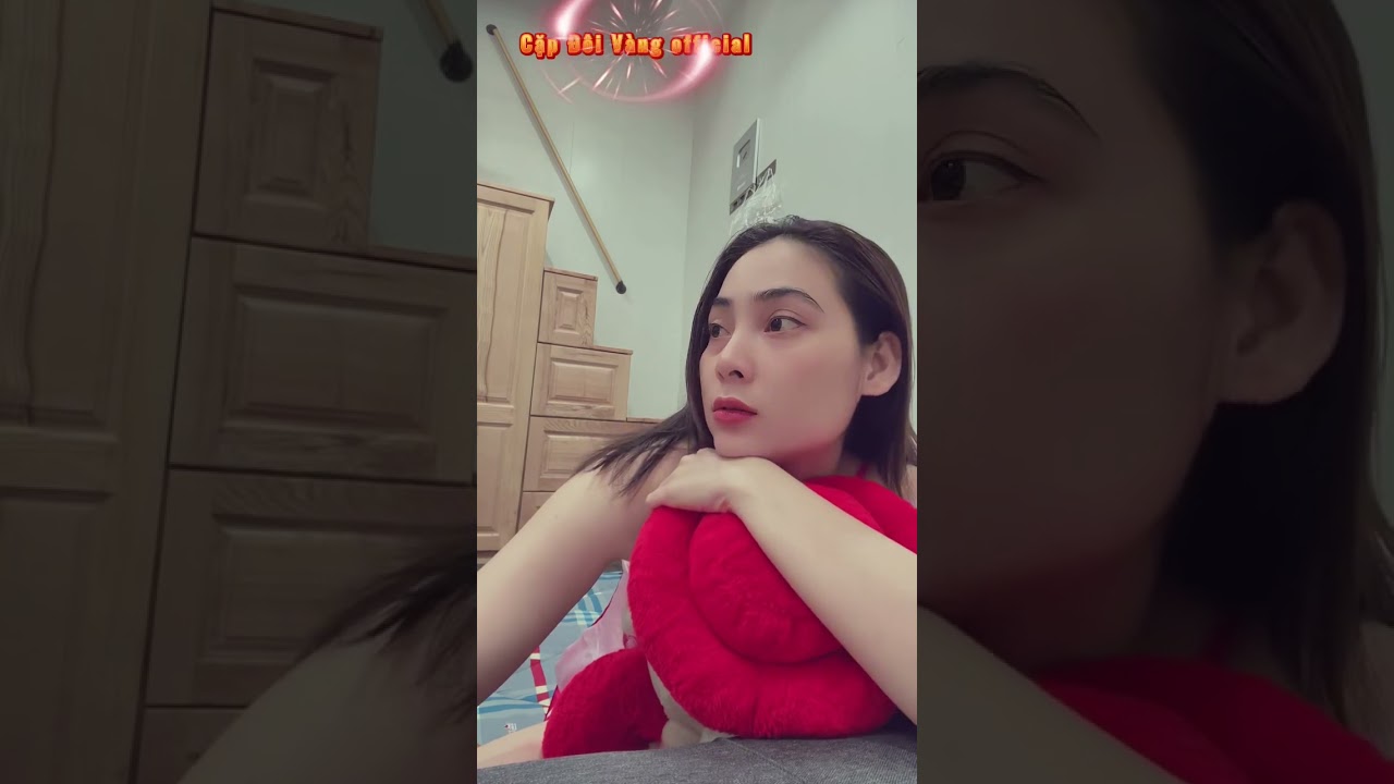 &Uacute;t Nhỏ Ngọc H&acirc;n Ngồi Buồn Đu Trend V&agrave; C&aacute;i Kết || Cả Nh&agrave; Xem Vui follow Subscribe Đăng K&yacute; K&ecirc;nh Ủng Hộ
