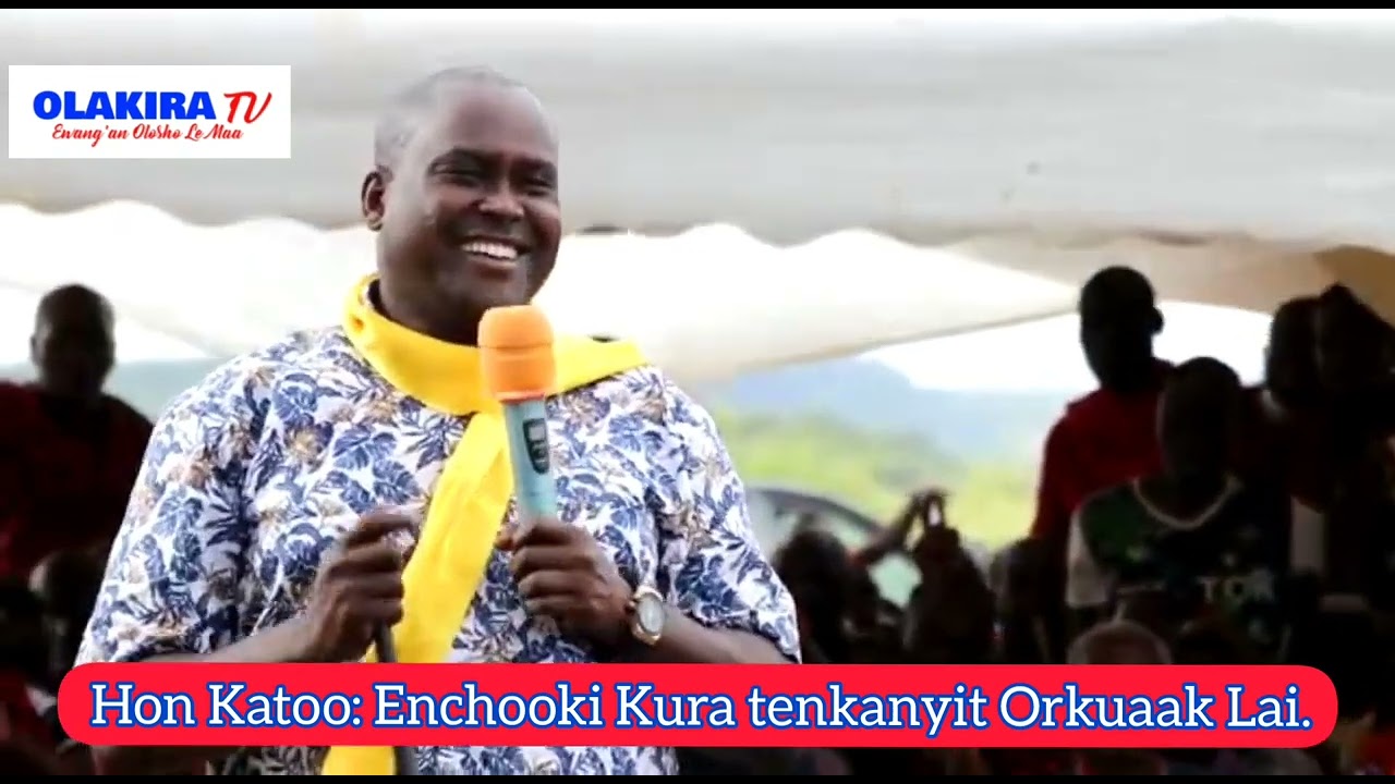 Hon Katoo Ole Metito asks residence of Singiraine village to vote him in because of his Character.