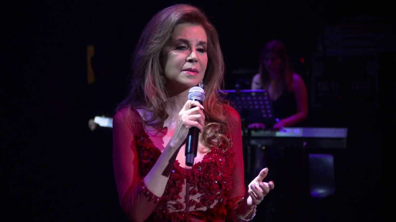 GUADALUPE PINEDA - Costumbres (EN VIVO)