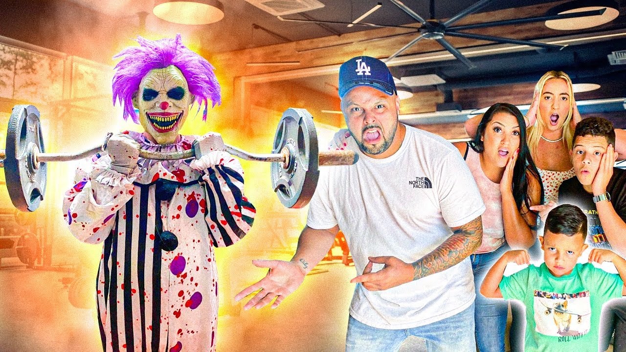 HAUNTED CLOWN DIDN'T WANT TO LEAVE!!!