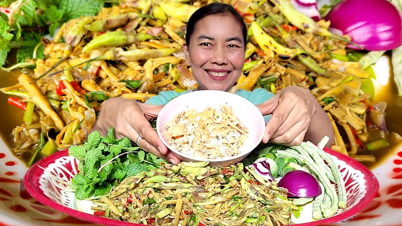 ซุปหน่อไม้ คั่วไข่มดแดง ของแซบอีสานจ้า 06-03-69