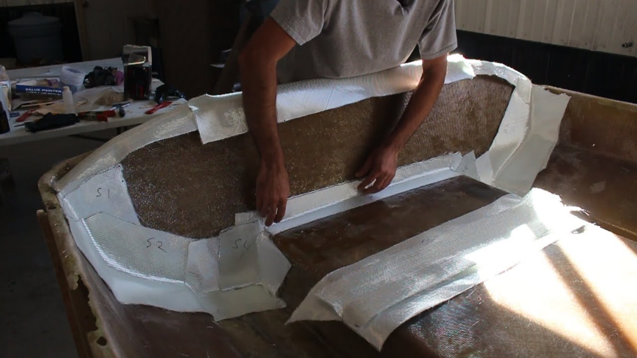 Установка транца на судно HydroStream Restoration, часть 10.