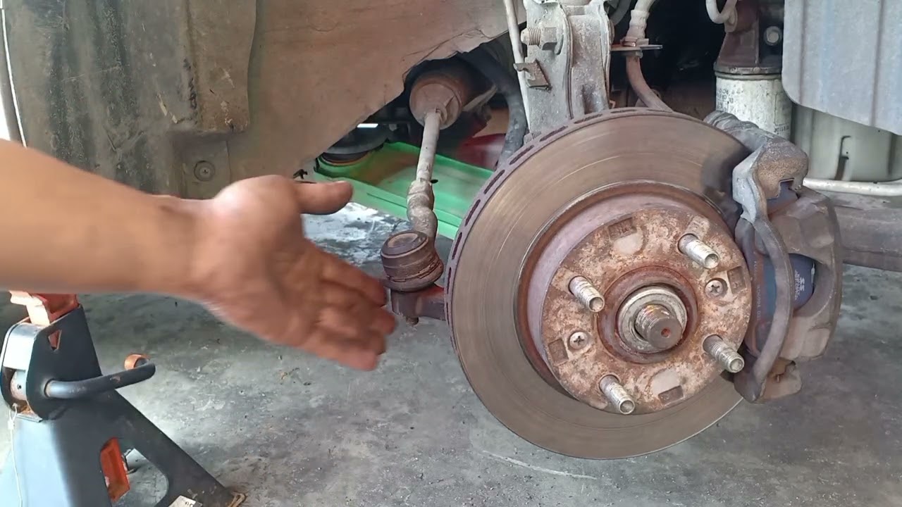 cara mengenal pasti bunyi ketika selekoh atau reverse.