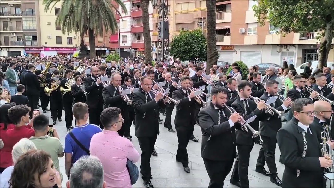 Traslado de La Virgen Del Linajeros 2024 - Pasión De Linares.