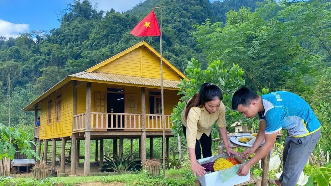 THE YOUNG COUPLE HASTILY LEFT THE CITY: ENJOY A PEACEFUL LIFE IN THE COUNTRYSIDE