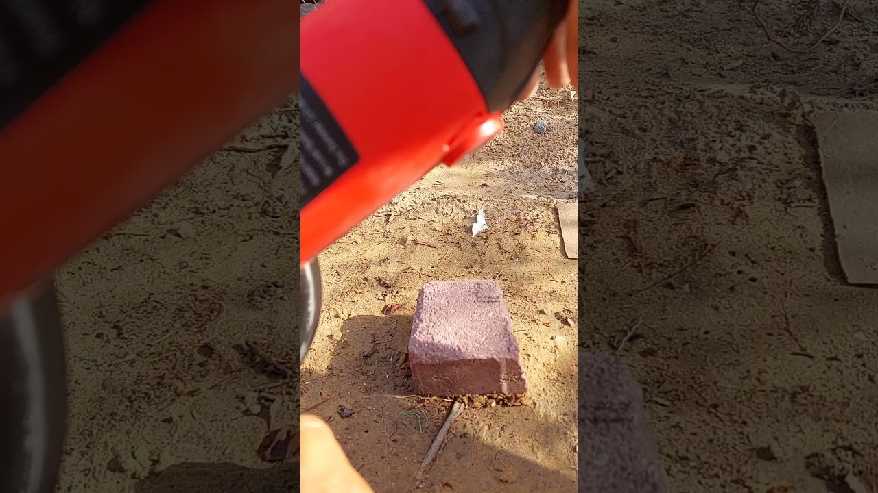 شاهدقص وقطع الإنترلوك بآلة القطع الكهربائيةHow to cut and cut the interlock with the cutting machine