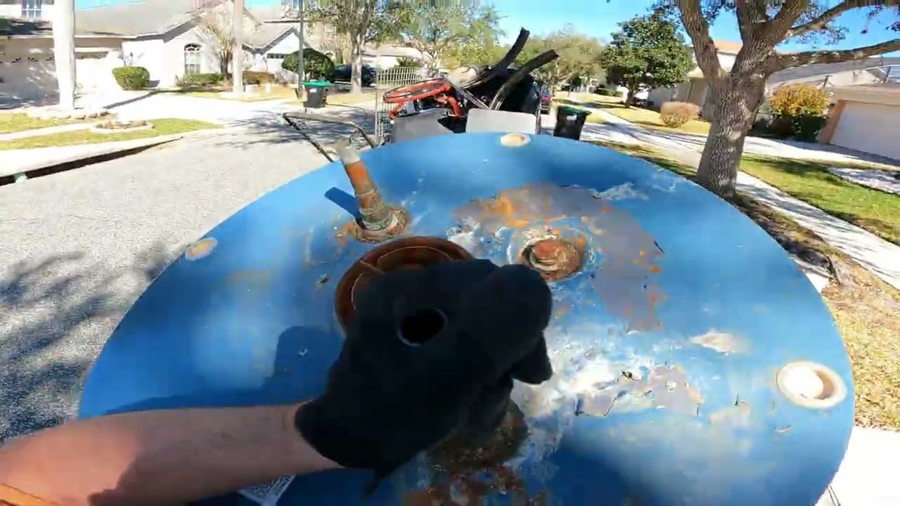 Street Scrapping Can Be BRUTAL Sometimes